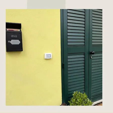 Housestellina * Perugia